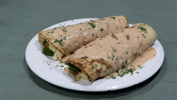 Canelones caprese con salsa Rossini