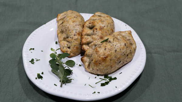Empanadas de queso y cebolla (masa integral)