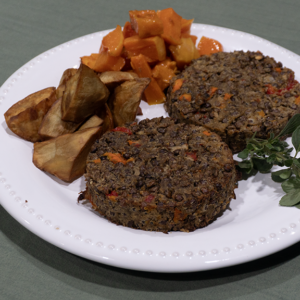 Hamburguesas de lentejas al plato con calabaza y boniato