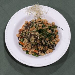 Cuscús de atún y vegetales