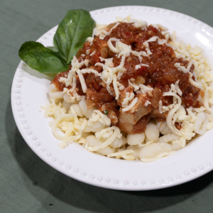 Ñoquis con estofado de pollo